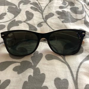 New Wayfarer Ray Bans